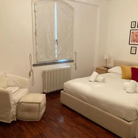 Accomodo Mit51 Trivano Cenisio Apartman *